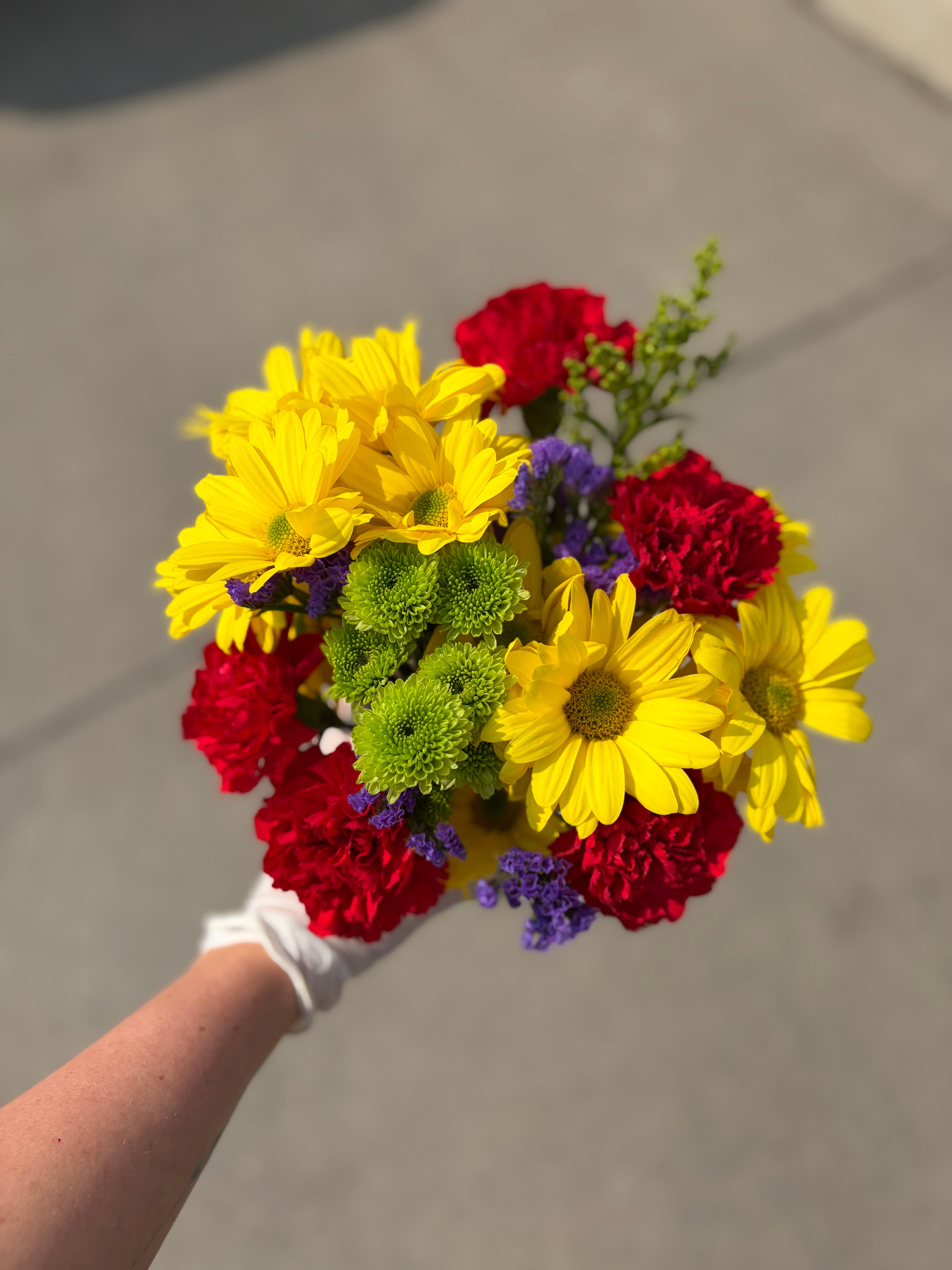 Hourra le bouquet dans un pot Mason