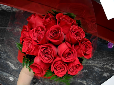 What Do Roses Mean? Symbolism, Colors & Meanings Explained